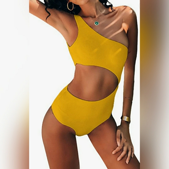 Other - 💚One Piece Swimsuit One Shoulder Cut Out High Wai